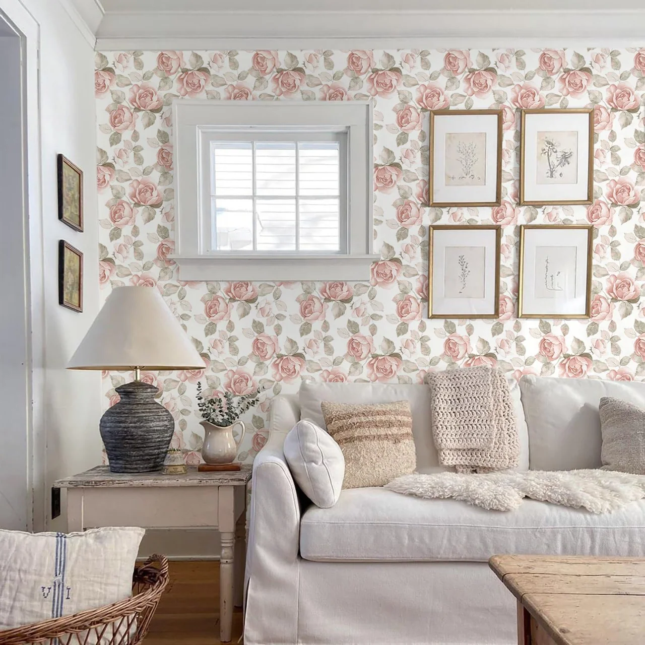 Heroad Blush Rose Vintage Floral peel and stick wallpaper in a room