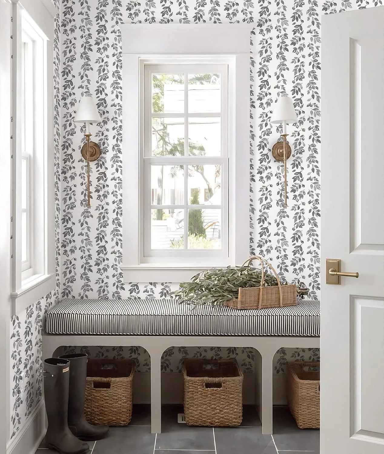 Heroad Grey Vintage Leaf peel and stick wallpaper in a room