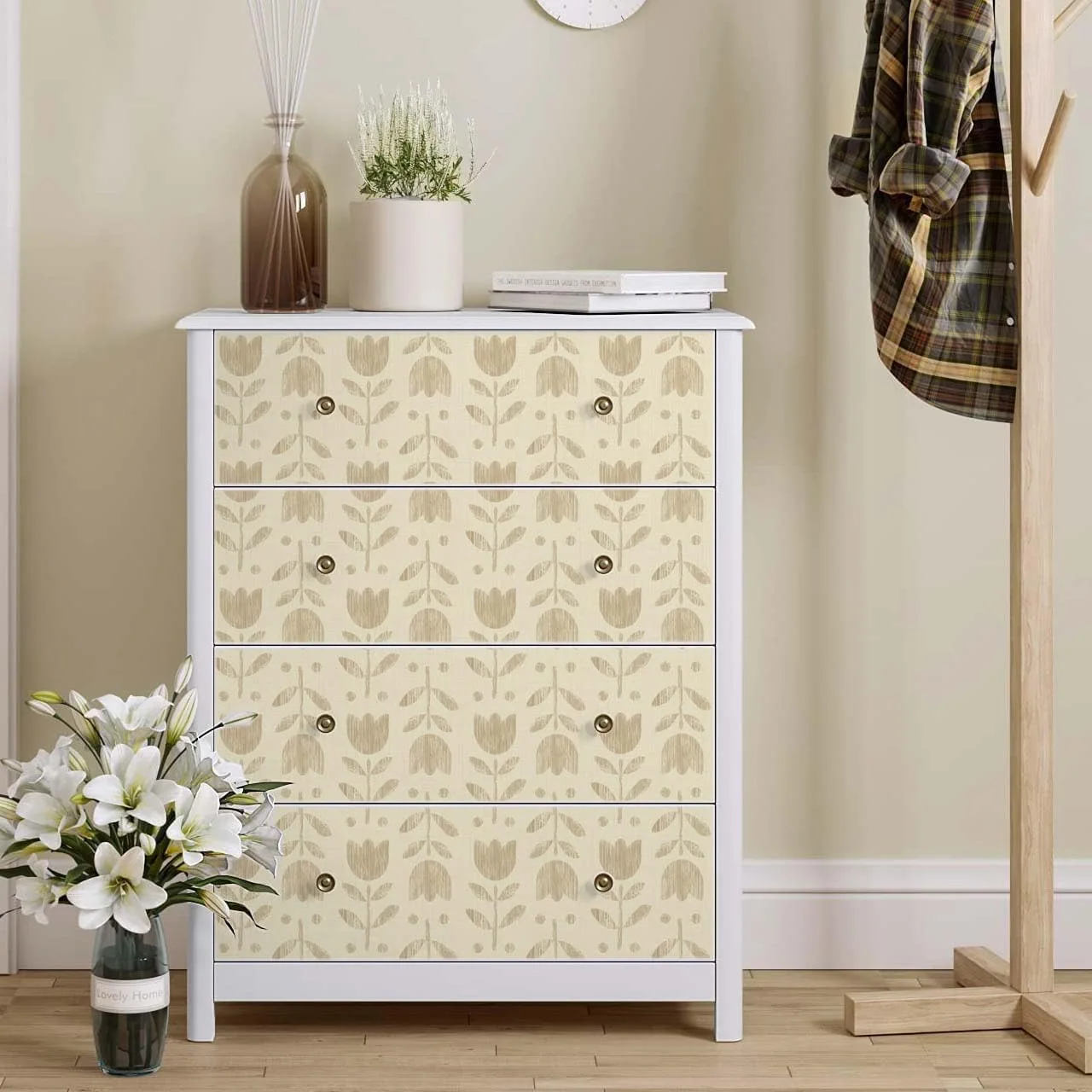 Heroad Brown Vintage Floral peel and stick wallpaper in a room