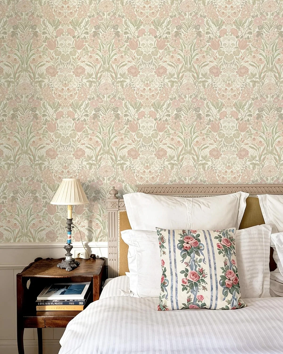 Heroad Pink and Green Vintage Floral peel and stick wallpaper in a room