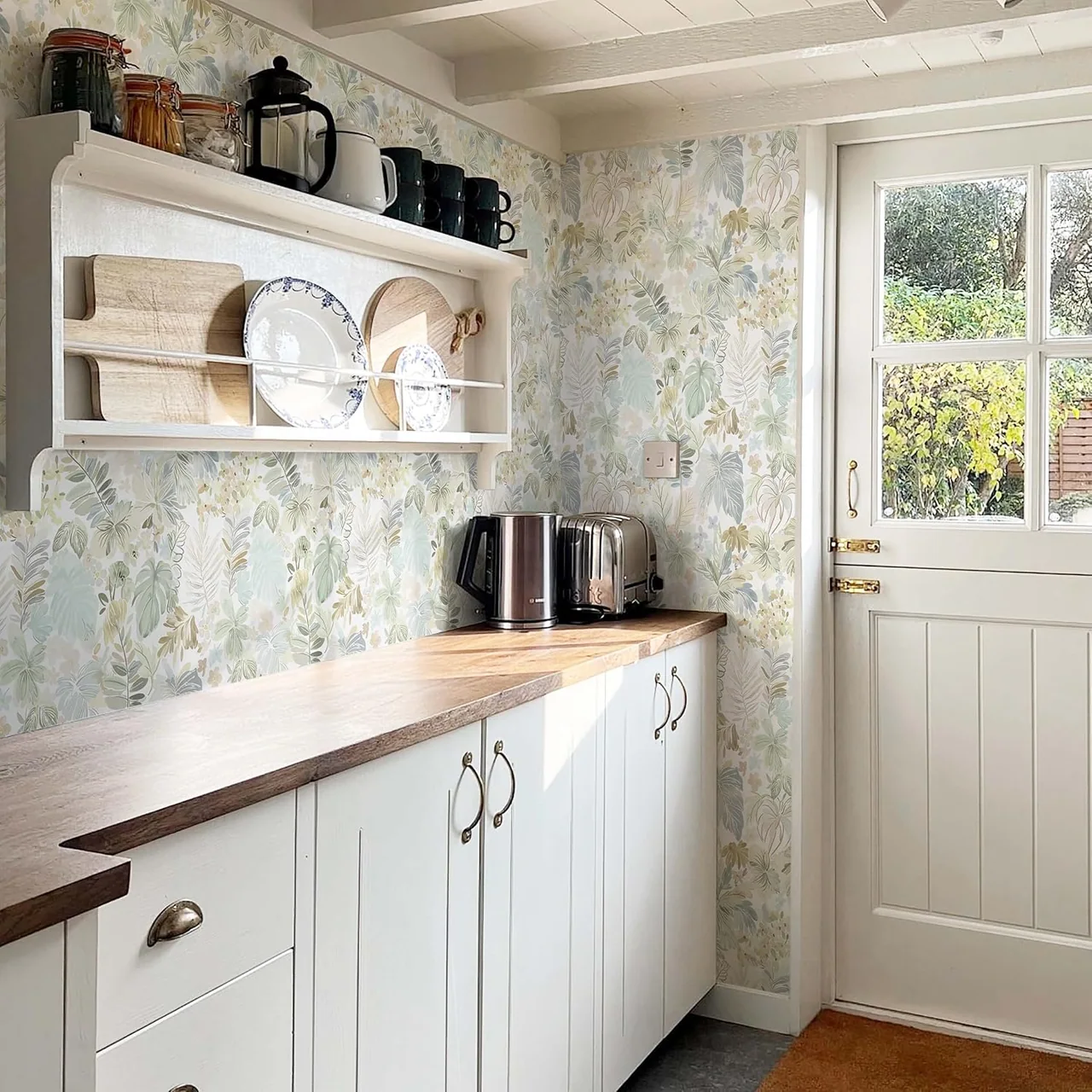 Heroad Boho Tropical peel and stick wallpaper in a room